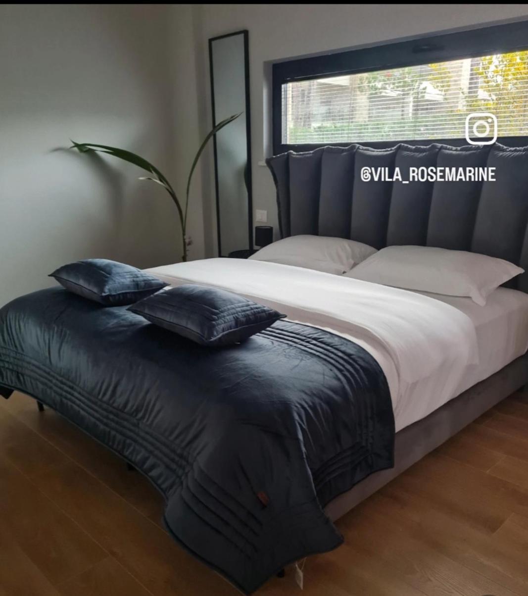 Rosemarine Villas Durrës Buitenkant foto