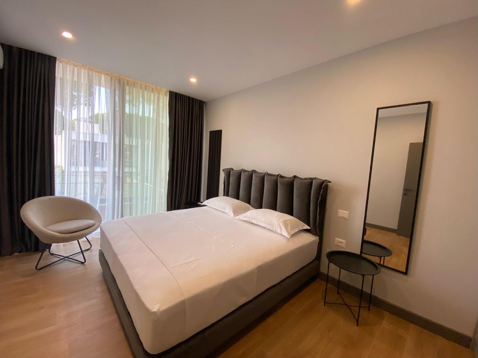 Rosemarine Villas Durrës Buitenkant foto