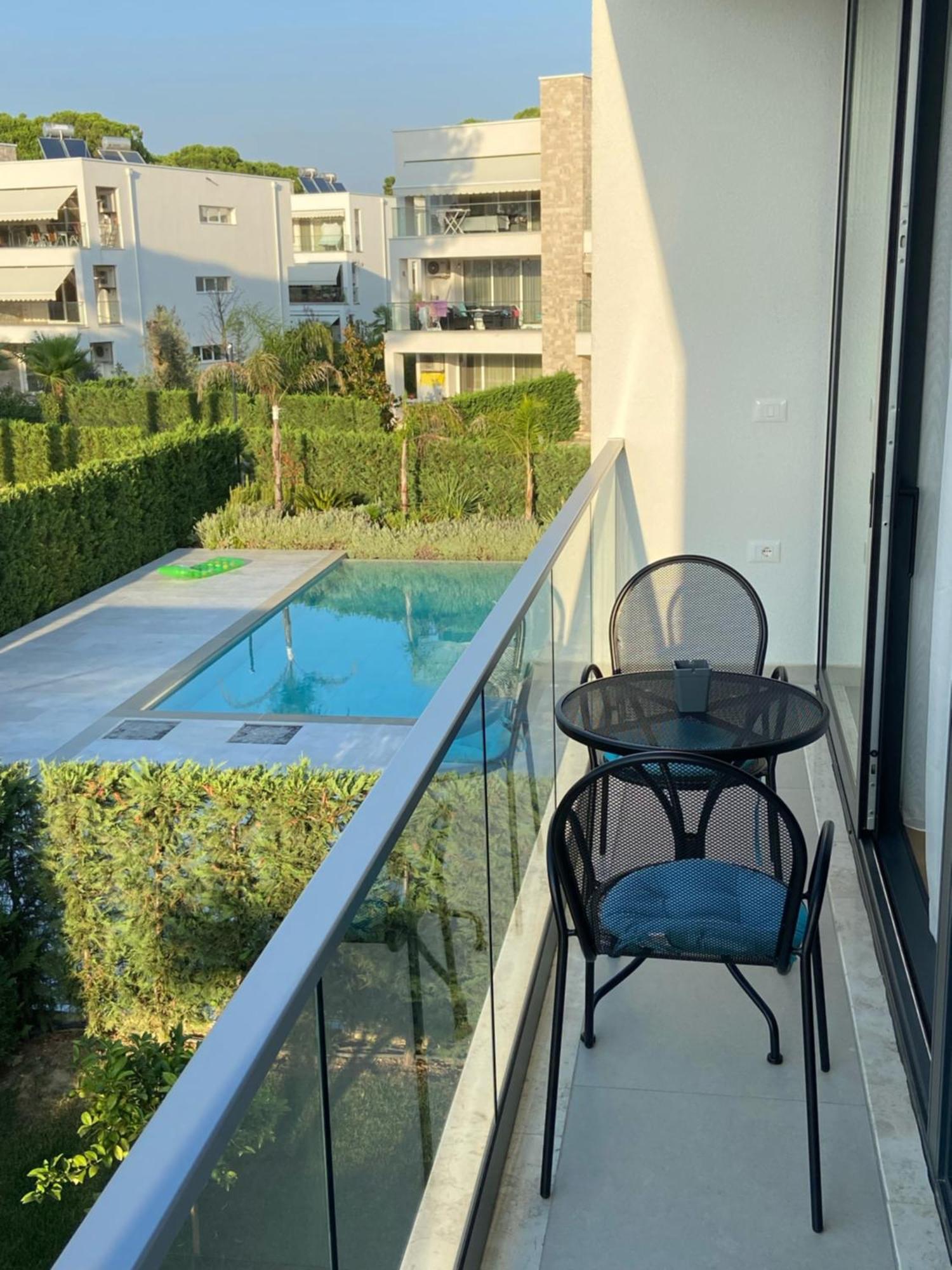Rosemarine Villas Durrës Buitenkant foto