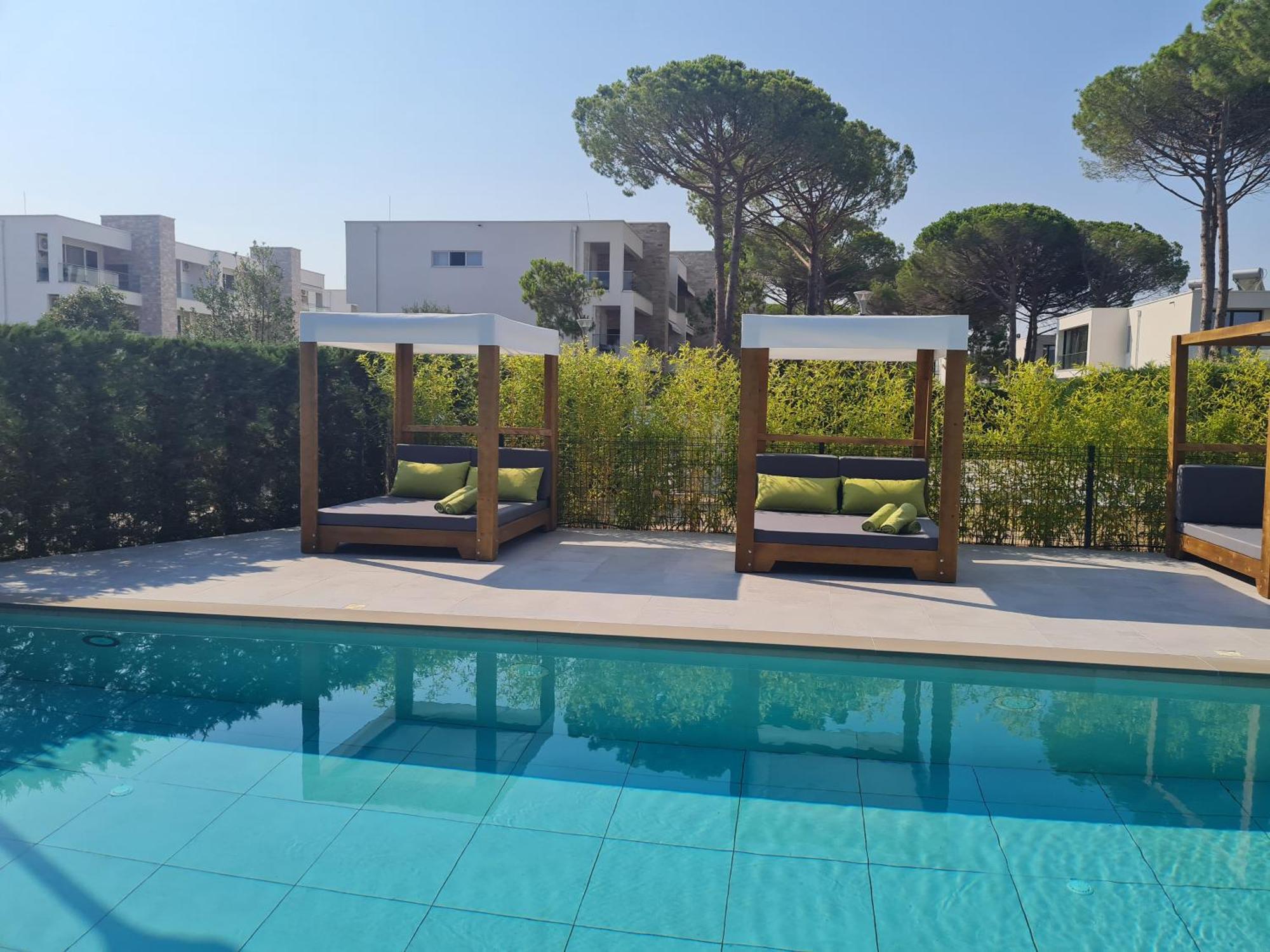 Rosemarine Villas Durrës Buitenkant foto