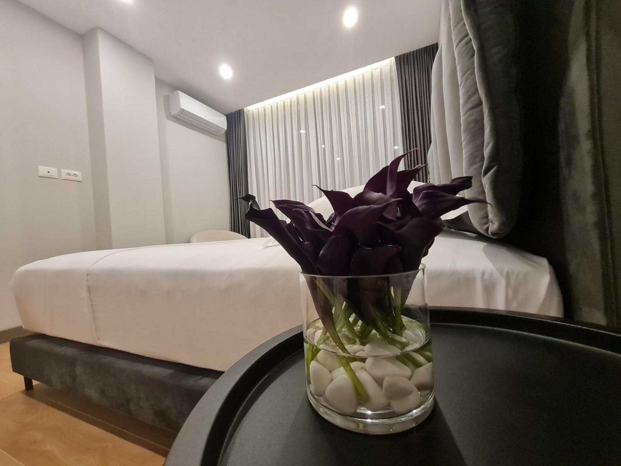 Rosemarine Villas Durrës Kamer foto